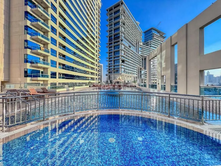 First Class 1Br Stylish With Burj Khalifa View Dubai Apartment