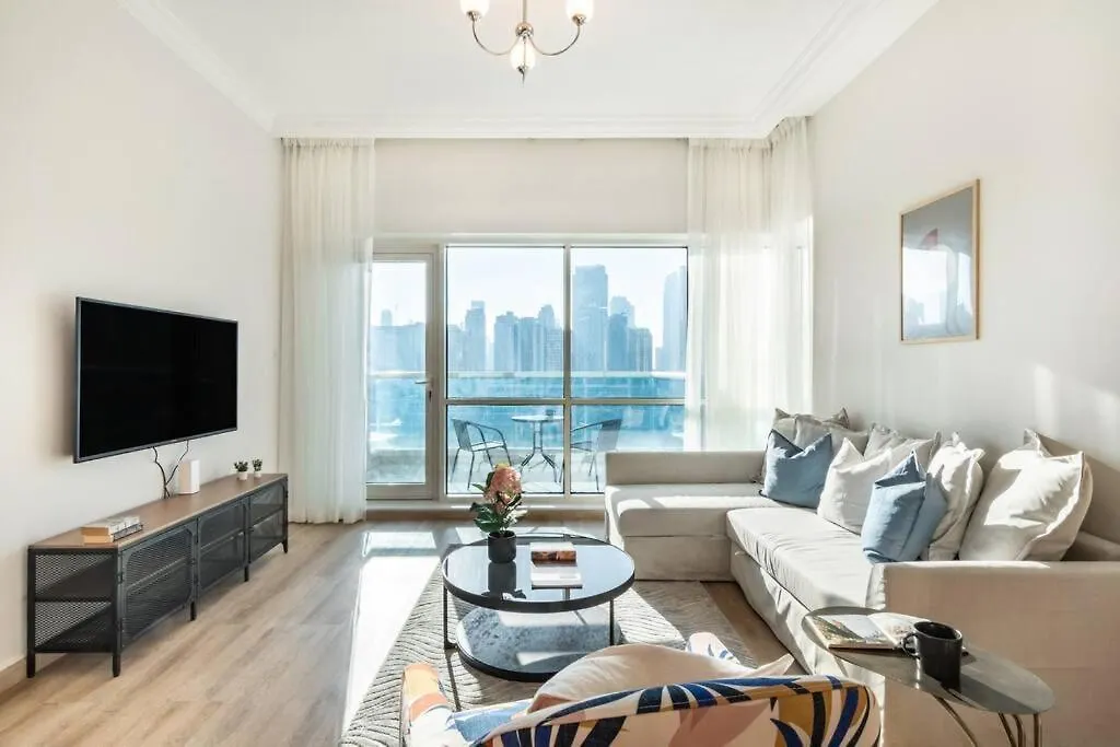 First Class 1Br Stylish With Burj Khalifa View Dubai Daire