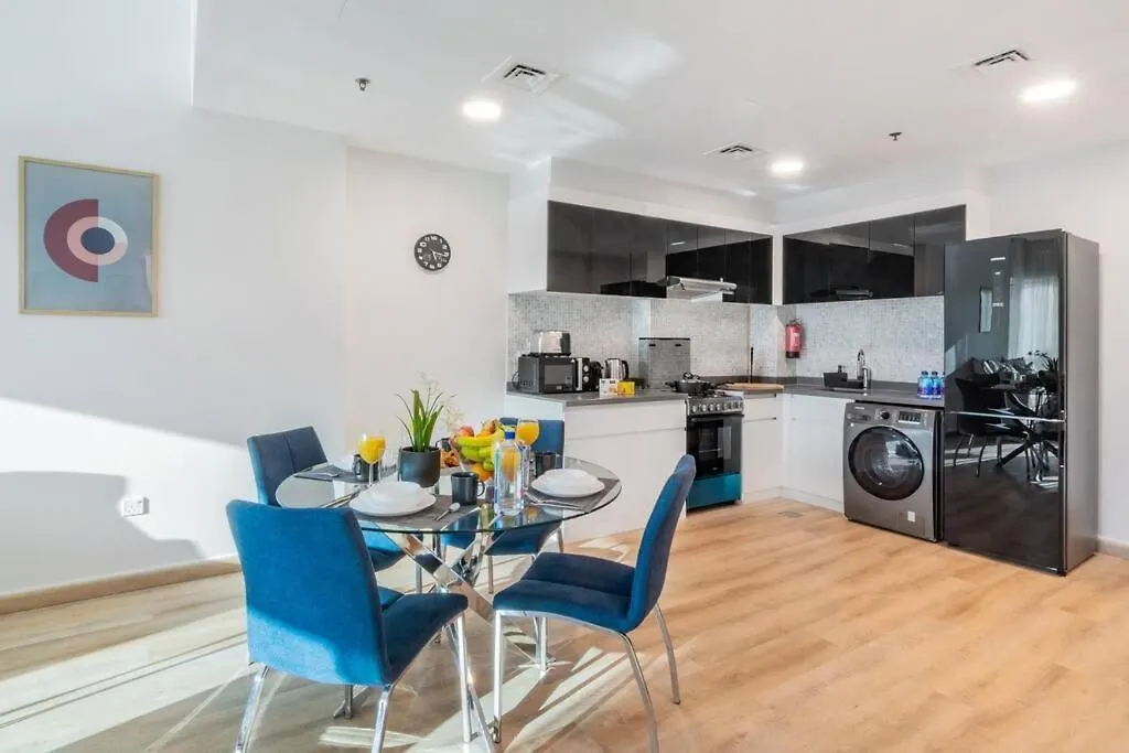Daire First Class 1Br Stylish With Burj Khalifa View Dubai Birleşik Arap Emirlikleri